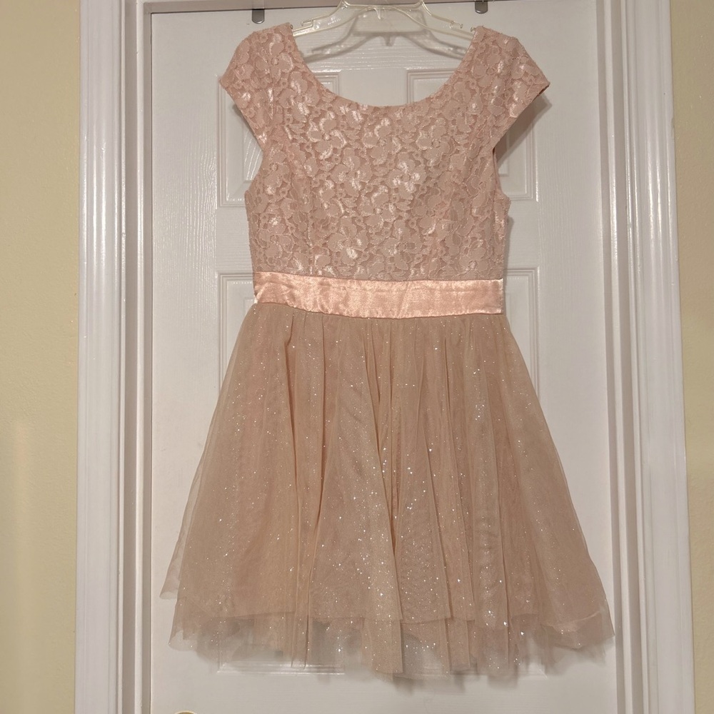 Trixxi Cocktail dress